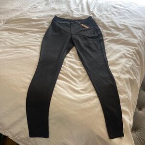 Skims pants NWT